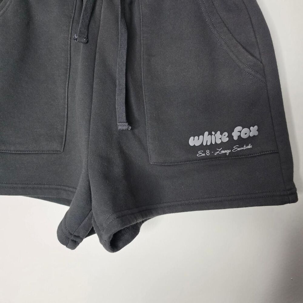 White-fox-boutique Women's Black and Grey Hoodie - Picture 5 of 8